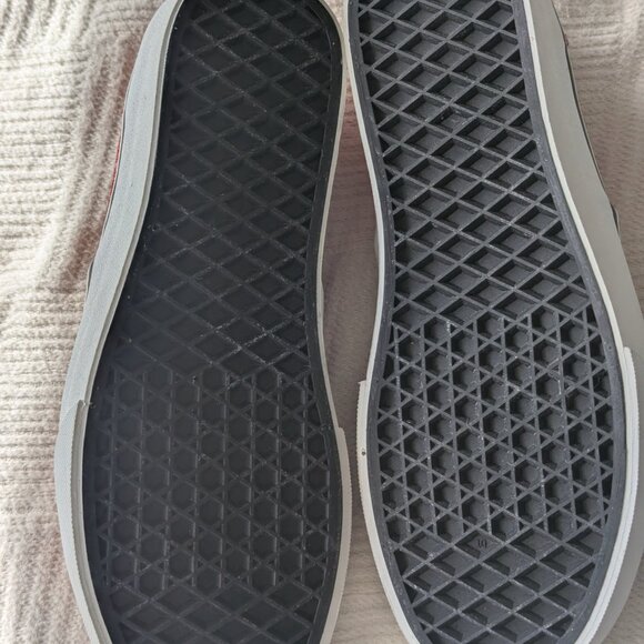 Vans Red Glitter Sneakers Size 7.5 NWOT - Picture 5 of 7